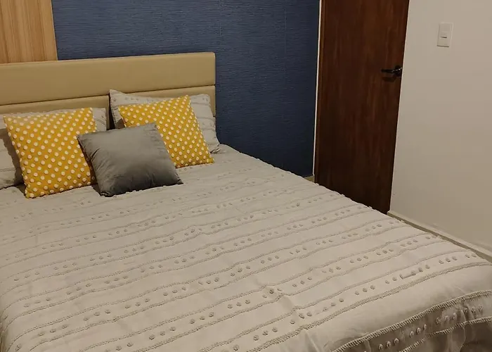 Apartment Luxury Accommodation, Including A Tour To The Famous Arch